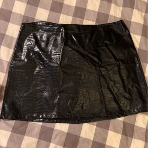 Bar III Black Faux Croc Mini Skirt